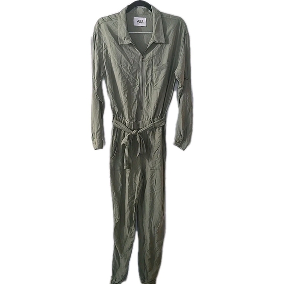 ABS Allen Schwartz Green Collared Belted Utility Jumpsuit Size Medium - Picture 1 of 5